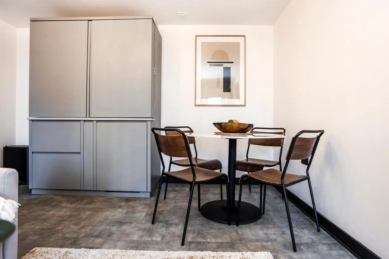 The Brewers Rooms Contemporary Aparthotel Édimbourg