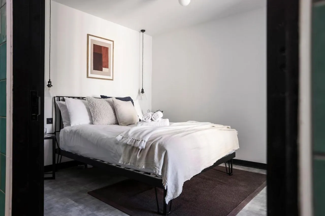 The Brewers Rooms Contemporary Aparthotel Edinburgh