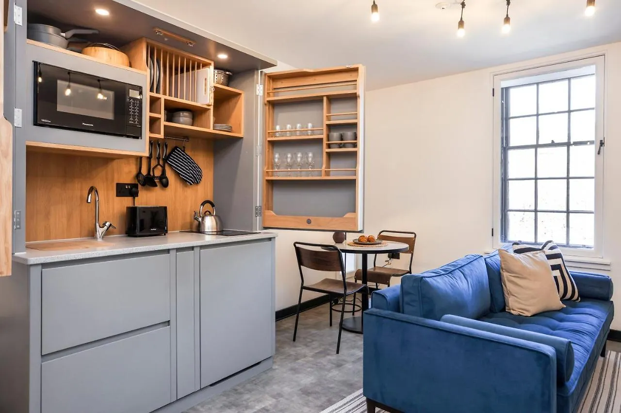 The Brewers Rooms Contemporary Aparthotel Edinburgh Storbritannien