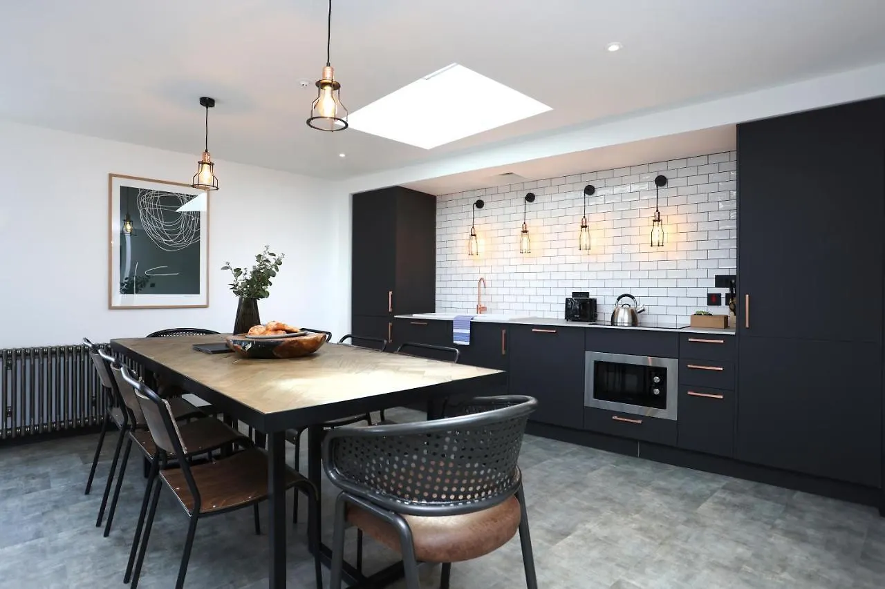 The Brewers Rooms Contemporary Aparthotel Edinburgh