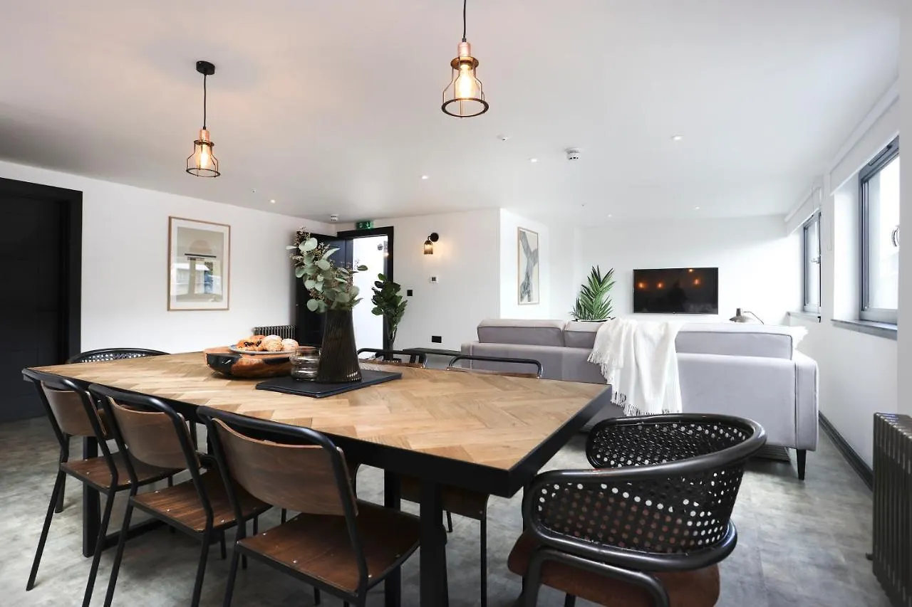 The Brewers Rooms Contemporary Aparthotel Édimbourg