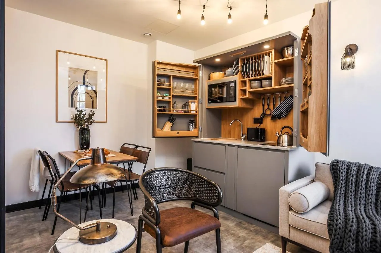 The Brewers Rooms Contemporary Aparthotel Edinburgh United Kingdom
