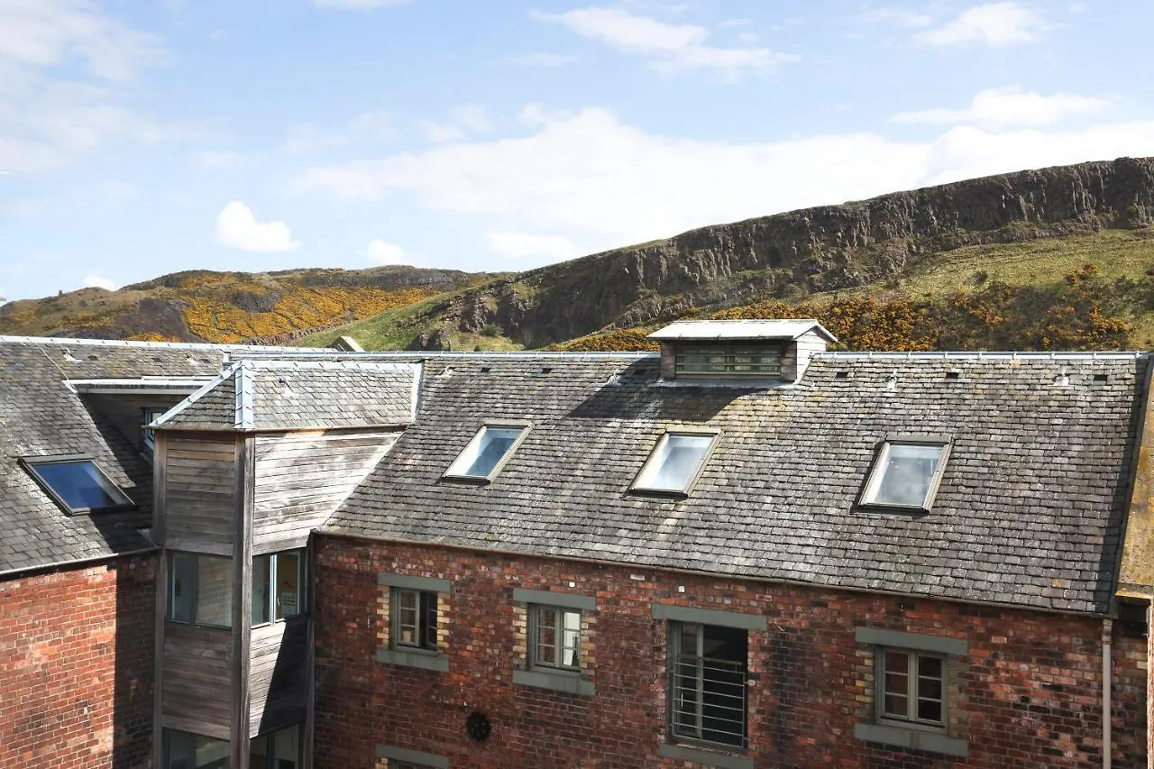 The Brewers Rooms Contemporary Aparthotel Edinburgh